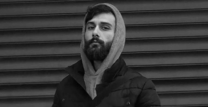 Protesto Şarkısı Tutuklanmasına Neden Oldu